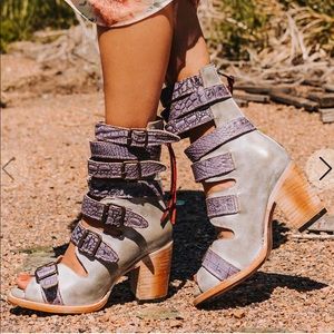 Freebird by Steven —BOND— Ice Multi